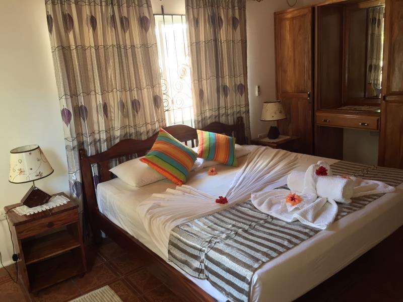 Acquario Guesthouse Anse Volbert Village Dış mekan fotoğraf