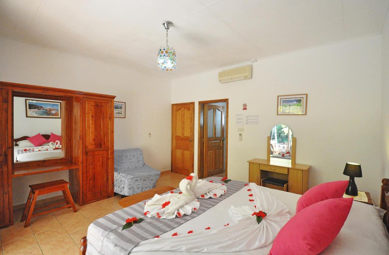Acquario Guesthouse Anse Volbert Village Dış mekan fotoğraf