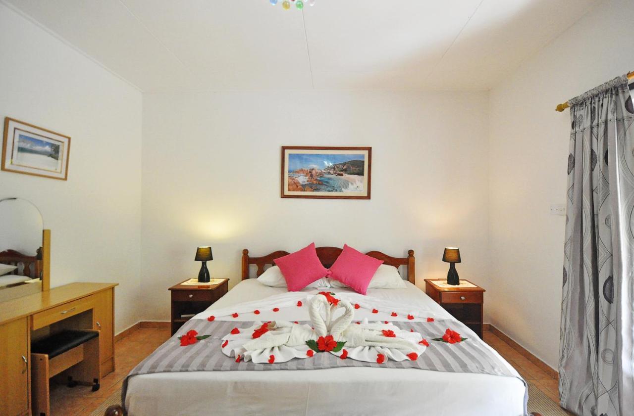 Acquario Guesthouse Anse Volbert Village Dış mekan fotoğraf